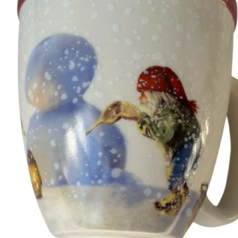 Williams-Sonoma Nortic Elf Mug set making a snowman pattern set of 4